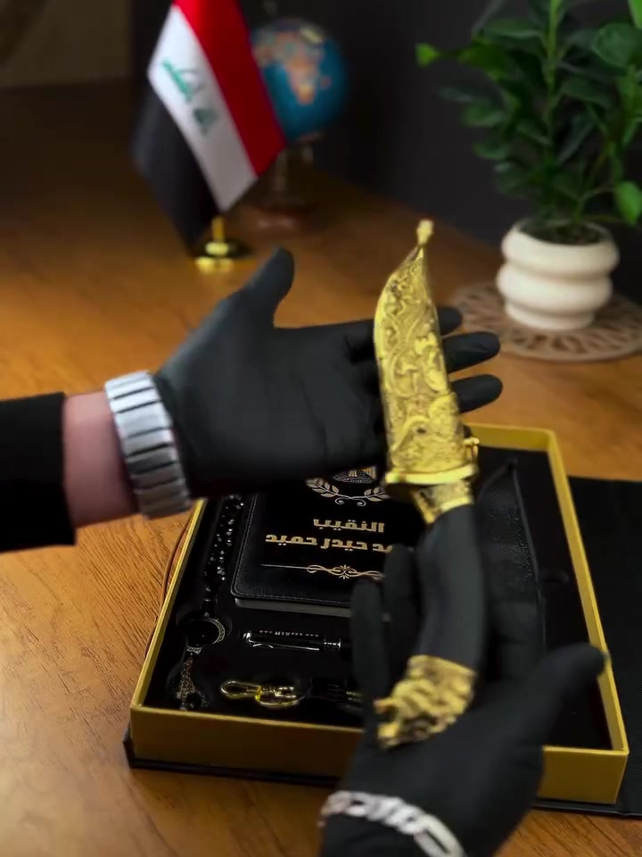 تليقُ بمن يستحق.. هدايا الترقية العسكرية 🎖️
لأن الترقية العسكرية ليست مجرد رتبة، بل هي وسامُ فخرٍ وعنوانٌ للإخلاص.. اخترنا لكم تشكيلة هدايا تليق بهذا الإنجاز.
سواءً كنت تبحث عن دروع تذكارية، أطقم مكتبية مميزة، أو هدايا تحمل الرتبة والاسم بكل فخر، نحن هنا لنصنع لك ذكرى تدوم.
✨ لماذا تختارنا؟
 تصاميم أنيقة بجودة عالية.
 توصيل سريع ومضمون لكافة محافظات العراق.
 توفير خدمة الدفع الإلكتروني لتسهيل طلبك.
📞 للطلب والاستفسار (واتساب فقط):
***********
#ترقية_عسكرية #هدايا_عسكرية #رتبة_جديدة #خدمة_توصيل #العراق_السعودية_قطر_الامارات_الكويت_البحرين_اليمن_الخليج_سوريا_مصر_لبنان_الجزائر_تونس_المغرب_قطر_دبي
