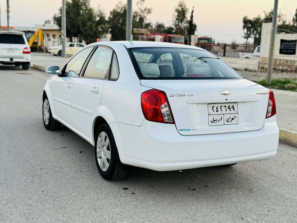 ئۆپترا ٢٠١١ گێر تۆماتیک گێڕ و مەکینە بە شەرت چوار تایە و ویلی نوێی لە ژێرە توندو تۆڵە بێ مەسروفە سەنەوی نوێیە یەک پارچەی بۆیاخە بێ ناوگرتن 
سعر: 79
ژ.م:*********** كويسينجاك, أربيل
