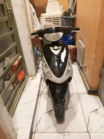 سلام عليكم دراجه ماكس منغولي دراجه جاهزه دراجه نقصه بس باتري محرك ما مفتوح ابد سعر 500 كلشي شخال بس عداد سرعه رادله قمجي مكان دوره رقم بي وتساب ***********
