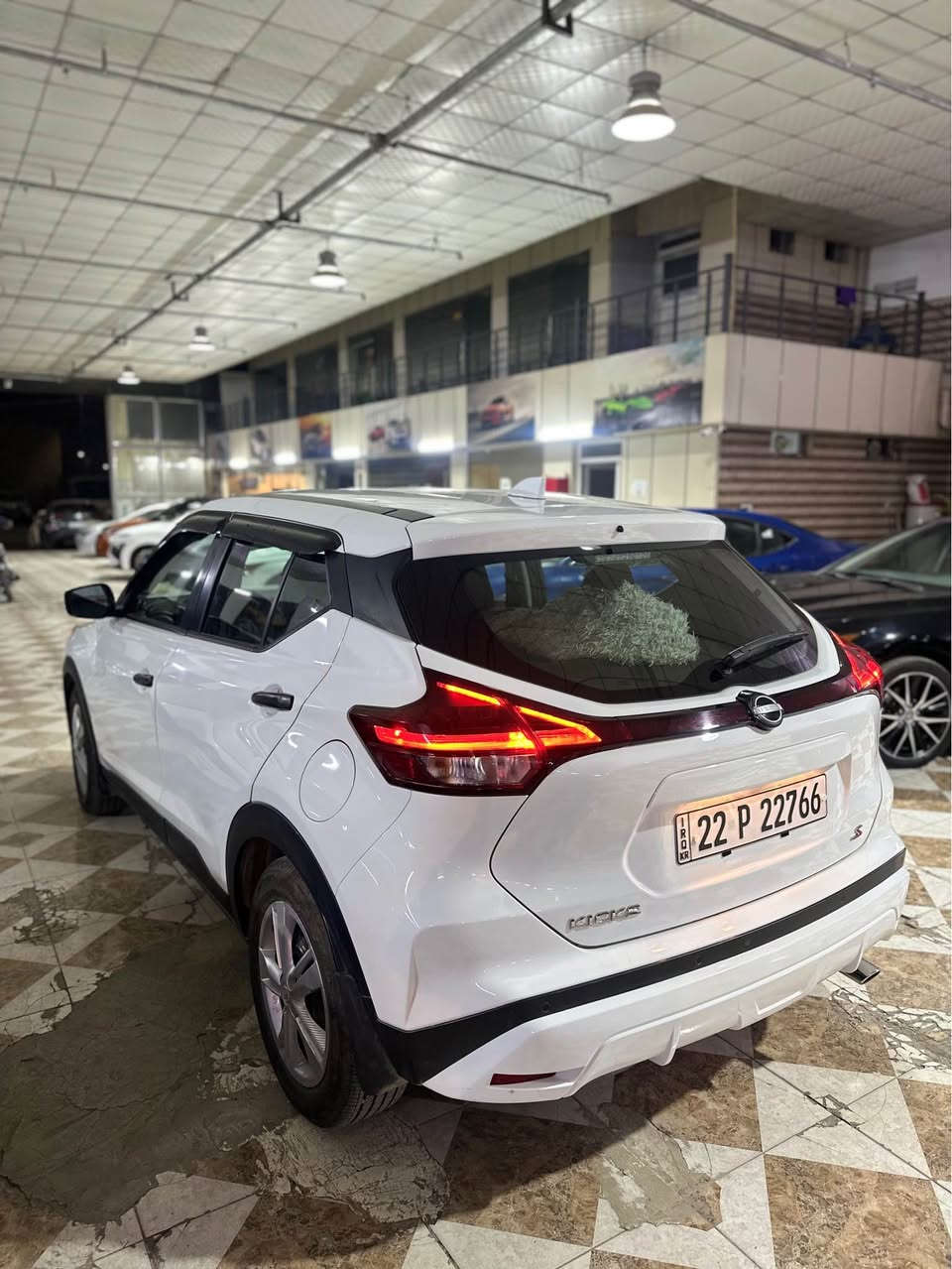 نیسان کیکس ٢٠٢٤ پێش و پشت کەپ بێ ژۆرێ مواسفات S بەسمە ڕادار ٣٦٠ دەرەجە شاشە کامیرە ڕەقەم جاهز سەنەوی نوێ هەتا ٢٠٣١ سەیارەکی جاهز فەقەت ٣ هەزار میل رۆیشتوە أربيل, العراق


**إذا كنت صاحب هذا الإعلان وتريد حذفه لأي سبب، رجاءا أرسل رسالة إلى الدعم الفني**