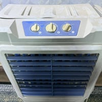 ثلاجه • طباخ كبير • غرفه بناتيه قطع