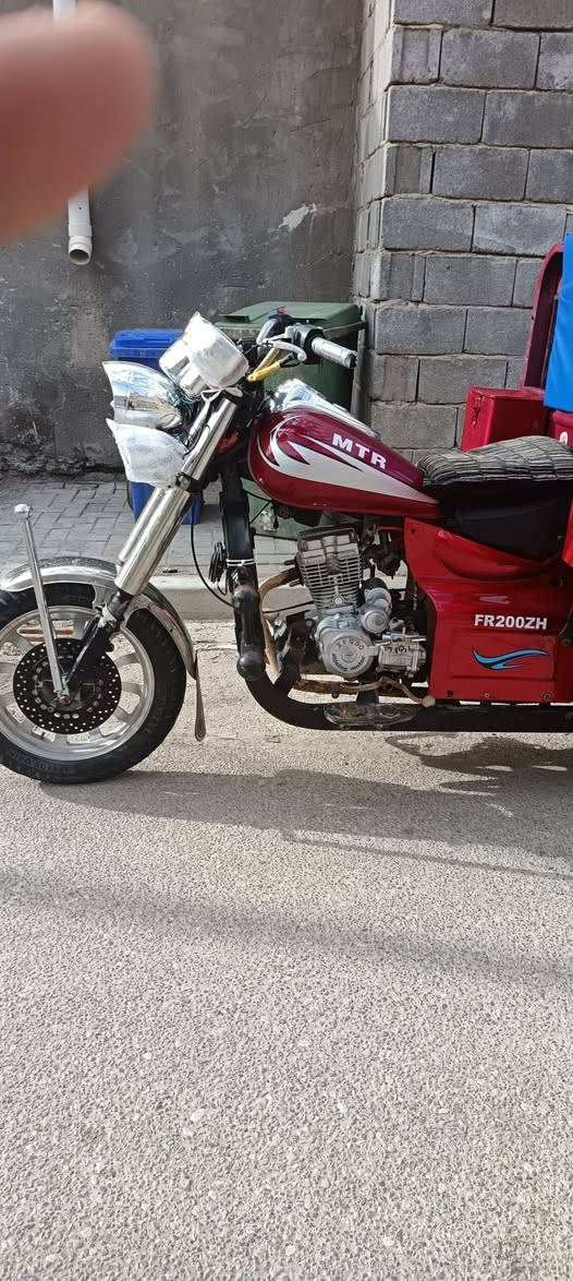 ستوتة MTR اوراق اصولي موديل 16 كفاله السعر مليون و300 وبيها مجال العنوان بصره حي الحسين رقم الهاتف ***********
