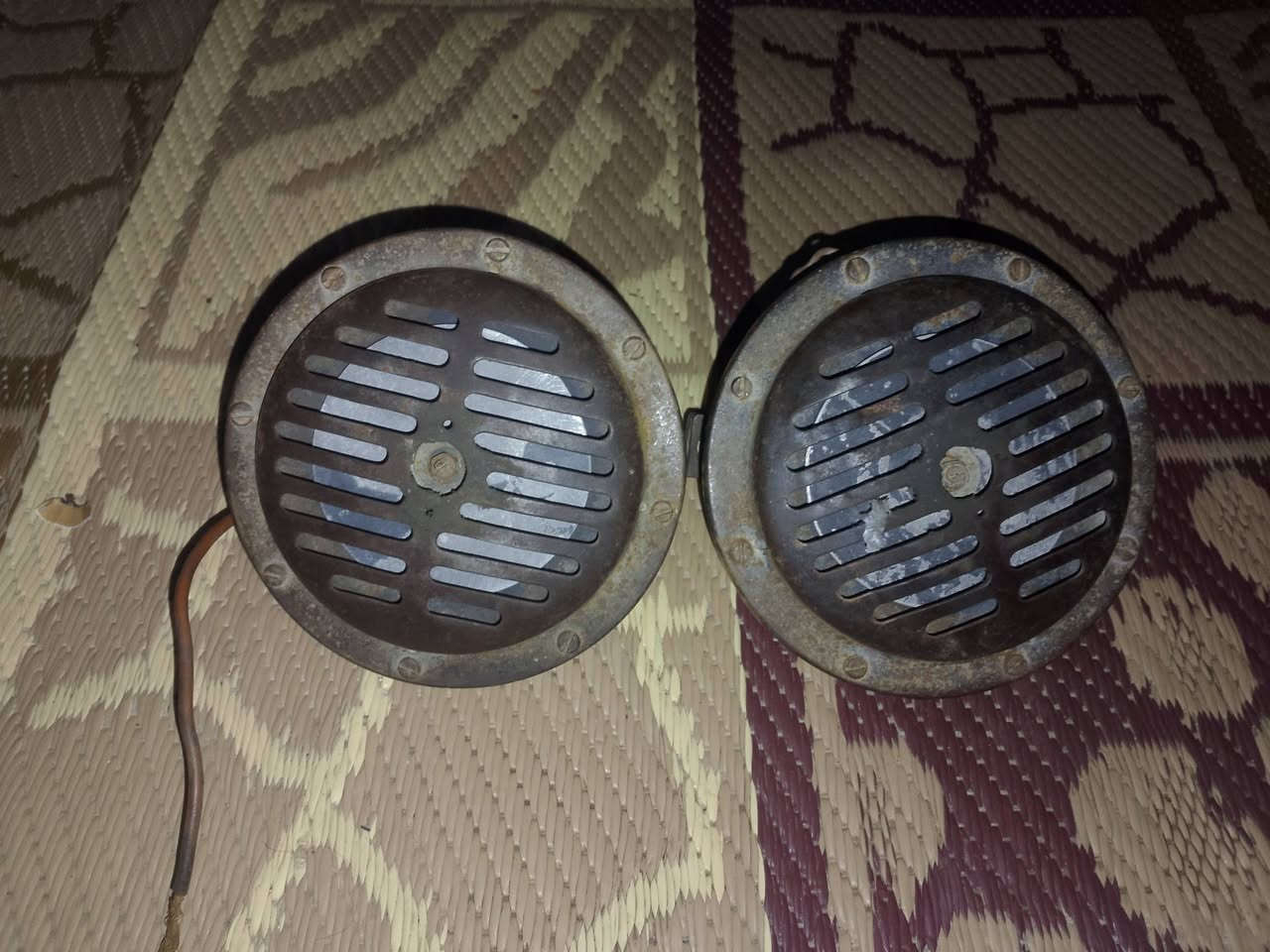 السلام عليكم هورنات بوش ألماني اصلي ***********
