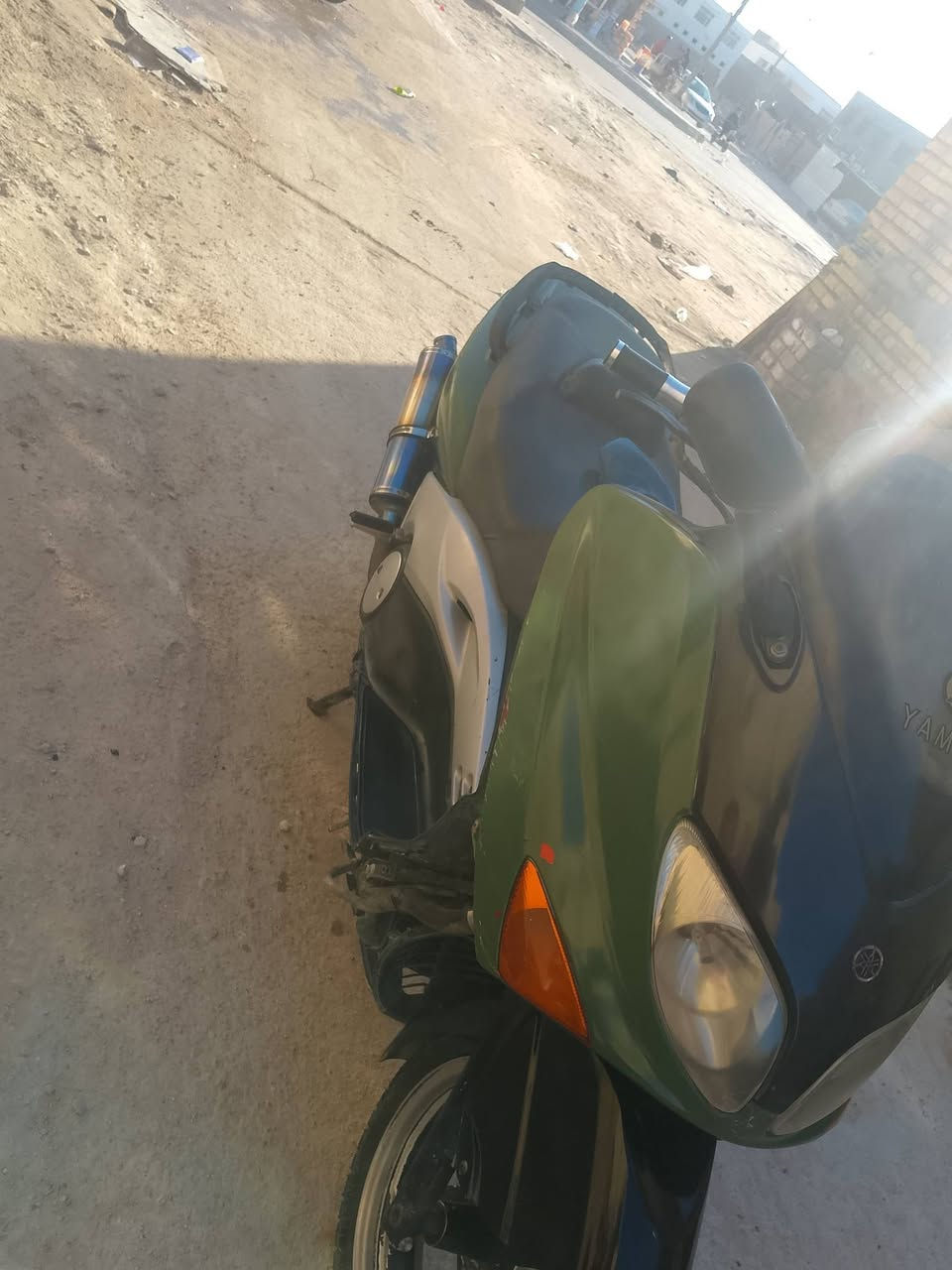 السلام عليكم دراجة للبيع تي ماكس مديل 2007 دراجة نضيف مكان با الناصرية التضحية شارع العلوه سعرها مليون 550 بيها مجال للشراي رقم *********** مو شراي لا يتصل
