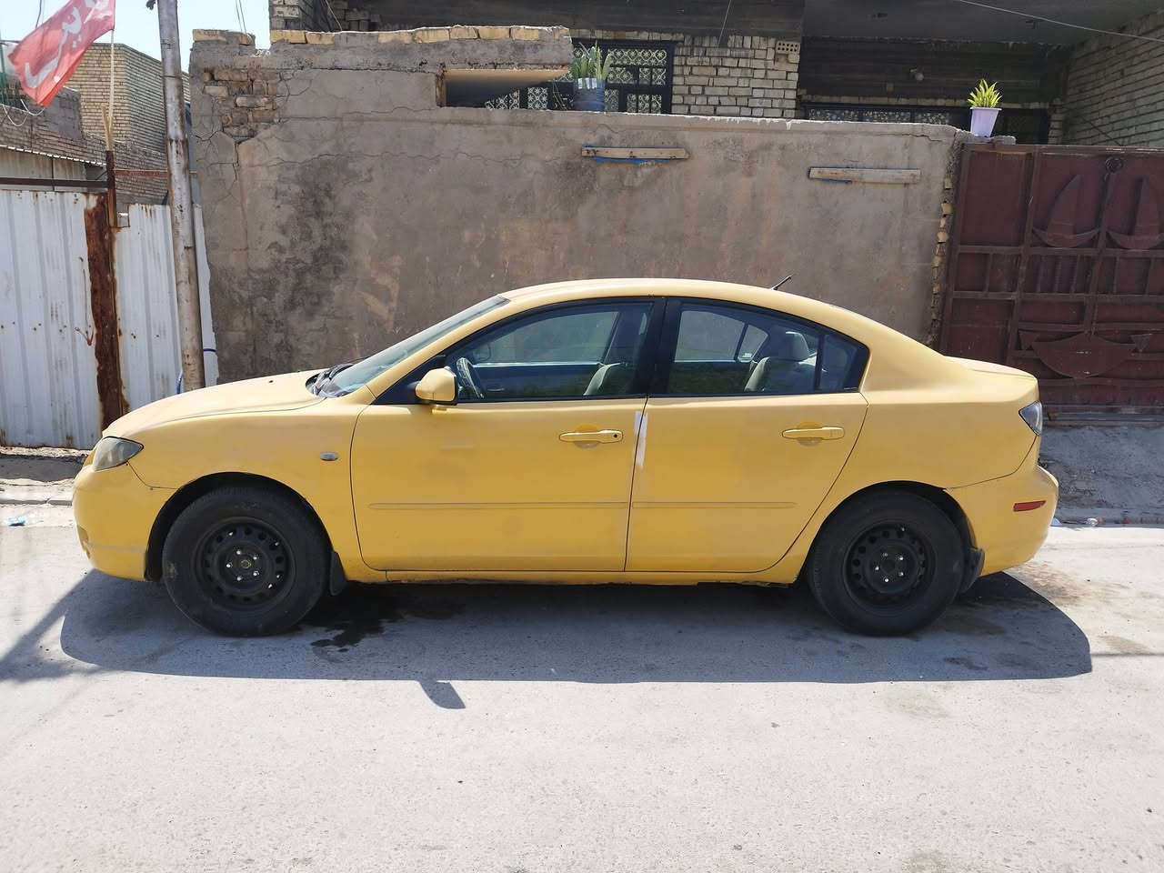 سلام عليكم مازده زوم 3امريكي سيارة جاهزة مكينه كير تخم تاير جديد كهربائيات كله شغاله تحكم ستيرن صدر امامي خلفي جديد موديل 2009رقم انكليزي الجديد سعر 50 المكان بغداد سبع قصور شارع ابو علي اني مكلف بل نشر شراي دك عله راعيه 
***********
