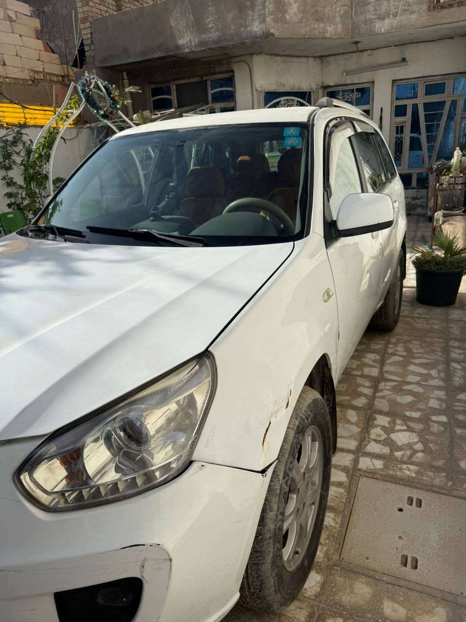 تيكو موديل 14
سيارة نضيفة دواخل لون اسود ما مبدل بيه قطعه بيه تفاصيل بسيطة كير ميكانيكي 
شاشة أندرويد تبريد ثلج المكينة بحالة ممتازه جداً سنويه بأسمي تاريخ الانتهاء لحد ٢٠٢٧ الرقم بغداد  الإنكليزي 

السعر ٧٠ 
وبيه مجال 
المكان بغداد المشتل حي المعلمين  
للتواصل ***********
