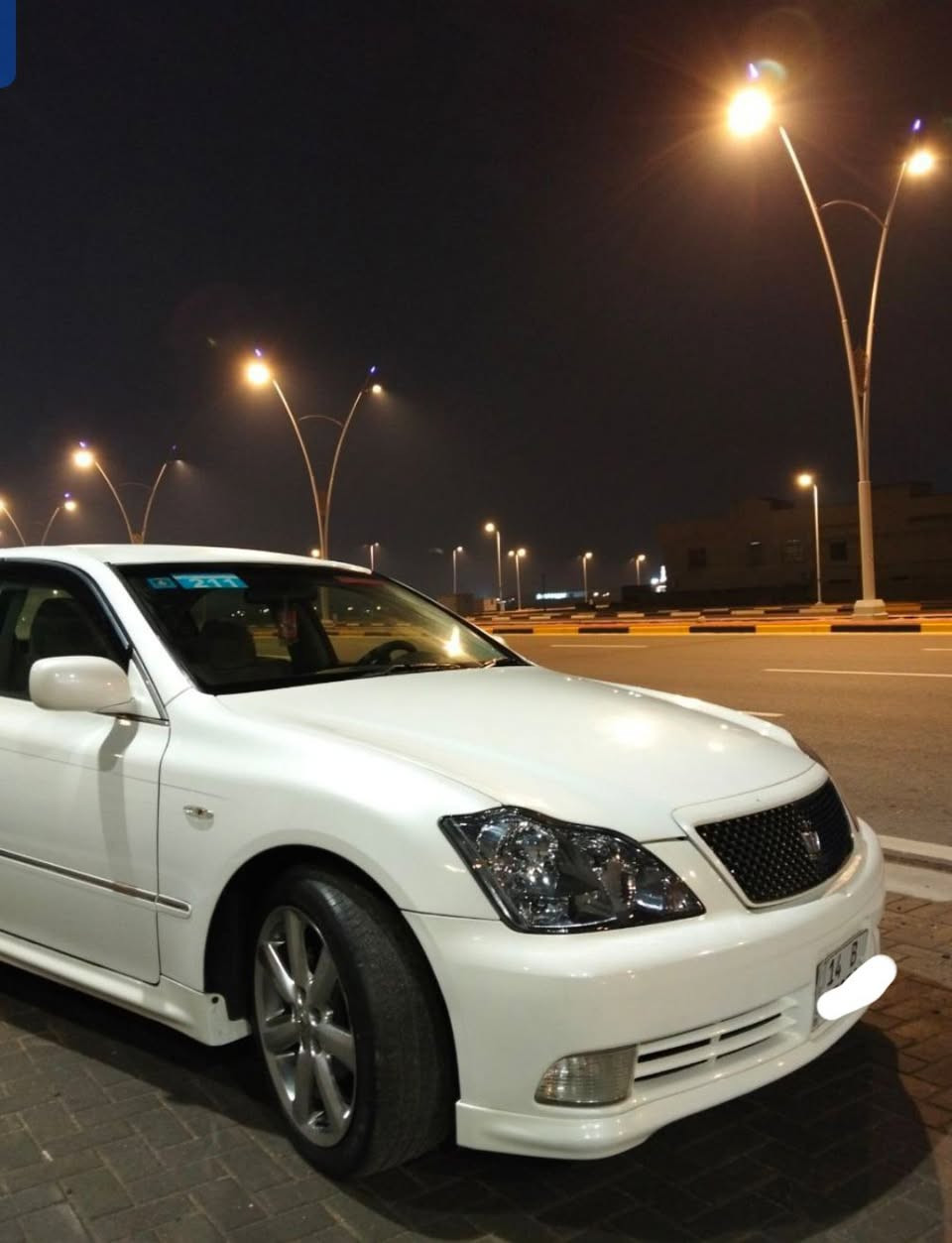 للبيع شاهينه🇯🇵🧿 موديل 2005 اصل تسجيل جديد مزاد دوله رقم بصره أنكليزي السياره جديده بمعنه الكلمه 💯  
السياره كصتين 
مواصفات السياره 
كريستال أصل 
أثلت 
لايت وبك لايت ابو اعيون ابلاد
لحيه امامي خلفي ابلاد 
شاصي 182
 ٣دكم بلاد
محرك 3000 .. 6 اسلندر V6
تبريد قطعتين
6بصمات
مري شفط
كير 6 نمر
 مثبت سرعه 
 داخل رصاصي جديد + صاج
لايت دوار
 كشنات كهربائيه
شاشه
ويل كب دنك نفطي 
 مكاني بصره مامتوفر ع النت للاستفسار ***********
