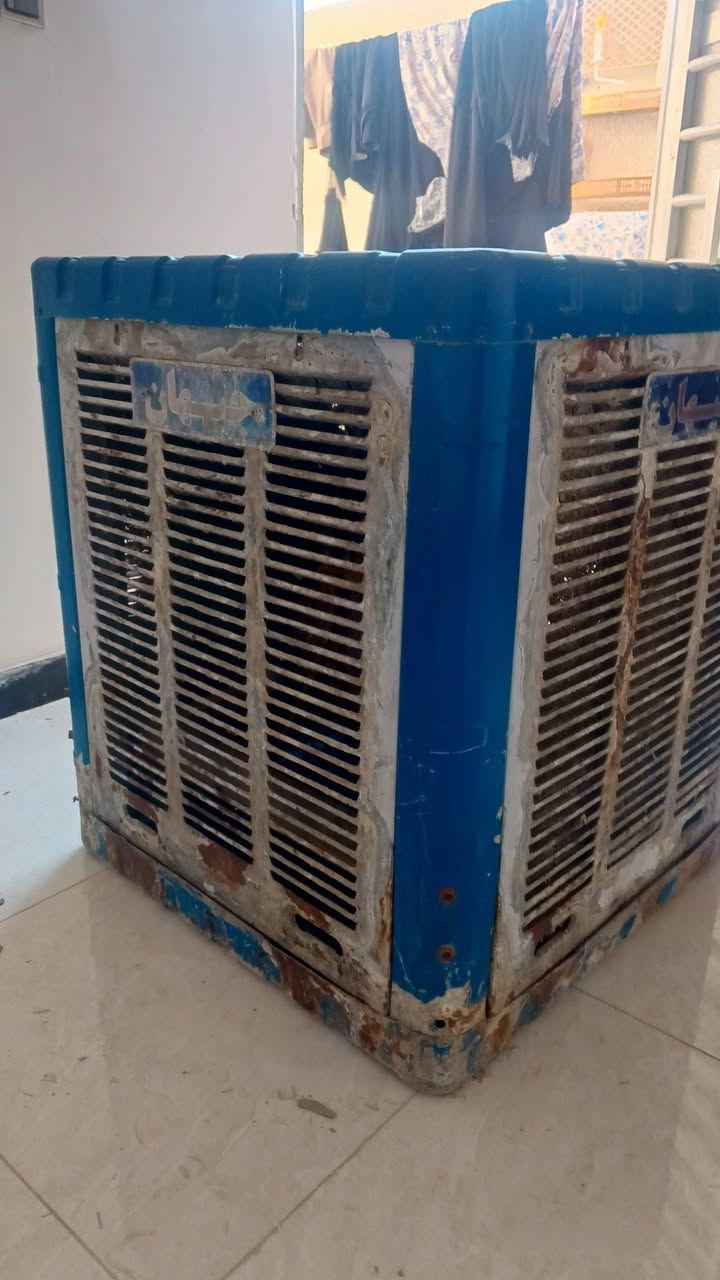 سلام عليكم مبرده جيهان حوضها كلش نضيف 
ماطورها شغال سعر ٥٠وبيها مجال ***********
