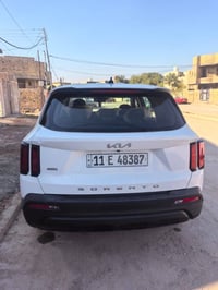 سورنتو • ٢٠٢٢ • مصدومة مقدمة ويمين