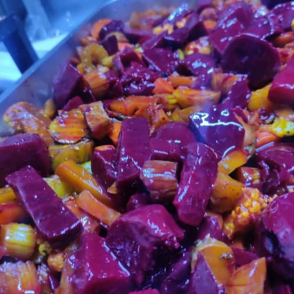 رمضان مبارك 
تقبّل اللّٰه الصّيام والقيام 
يعتذر منكم مطعم نوري لانقطاعه؛ بسبب أعمال التّوسعة والتّرميم.
‏وغداً إن شاء اللّٰه سيكون المطعم مفتوحاً لتلبية طلباتكم الكريمة،
ومطعمنا ‏يقدّم أشهى المأكولات
‏وبأنسب الأسعار
‏زورونا لتجدوا ما يسرّكم 
‏مطعم نوري يقدم لكم: 
‏كباب لحم، كباب دجاج، تكّة لحم، تكّة دجاج، گلب، چبدة، چلاوي، أجنحة، تمّن ومرق، كباب بالوزن وخبز حار.
‏مستعدون لتجهيز المناسبات كافّة.
‏الدّيوانيّة/ شارع المواكب/ مجاور كوفي الرّوابي.
‏التّوصيل المجانيّ    
‏*********** 
‏***********
‏‪***********

‏https://maps.app.goo.gl/Uf7h9nD9VqMCHiKB9
رزاق الجليحاوي
