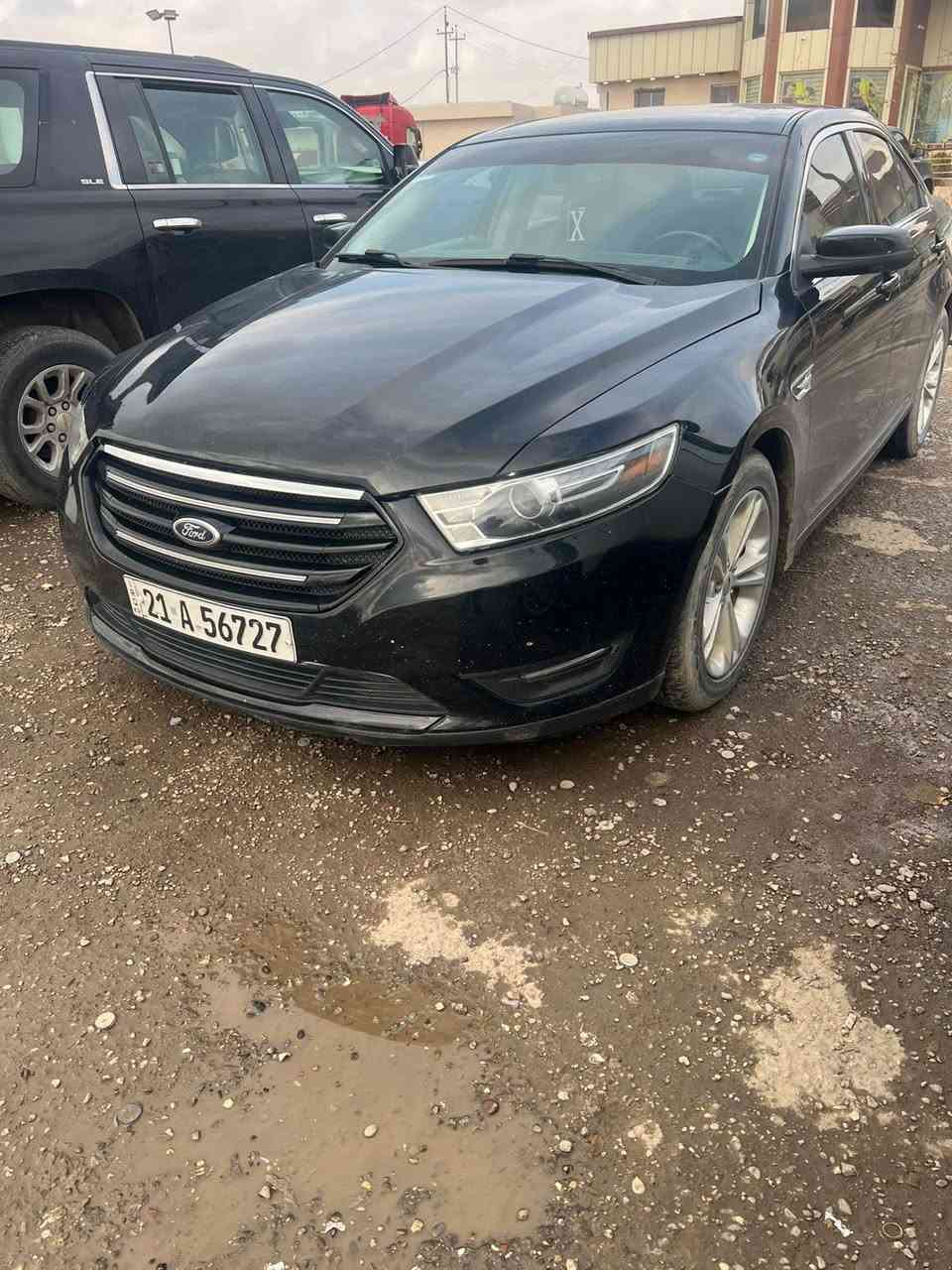 فورد تورس  موديل 2016 السياره نضيفه بشكل حادثها بنيد فقط بدون ايرباك ولا دواخل  محرك 6  
السعر145 وبيها مجال بصيط 
***********
