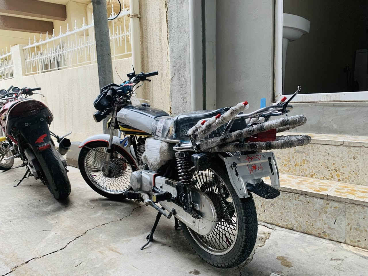 سلام عليكم سولنك نامي برو موديل 2023شرط محرك كبس دراجه اي نقص مابيه تجي تشغل او تطلع نقط عندك ال بليته واكعه رقم شاصي موجود صاحبه موجود شرط من كلشي معدل او نشاط سعر 575يرحم اهلك مو شراي لا تجي تنطي كلام ونته كلام ماعندك حشه سامع ***********
