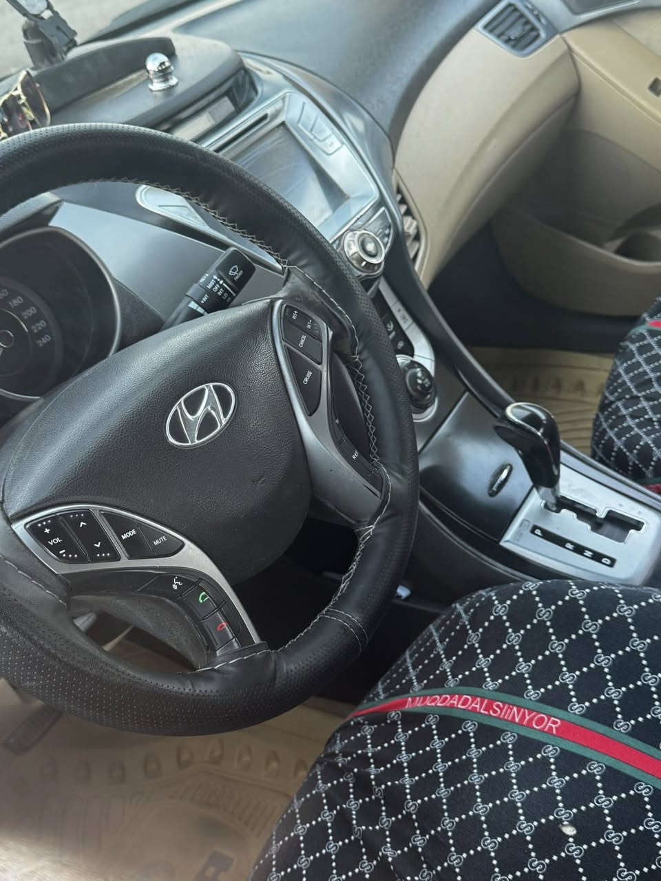 النترا ١٢ خليجي فول بصمه فتحة شاشة تحكم مري تحكم استيرن  مكينه جديده شادهة كير محرك مكفولات مابيه ولا قطعه تبديل بيه صبغ بخة بجاملغات لامامي وبارد بلجاملغ لخلفي مابيه اي دواخل السعر١١٠ بيهة مجال مكاني مدينه الصدر 
***********
