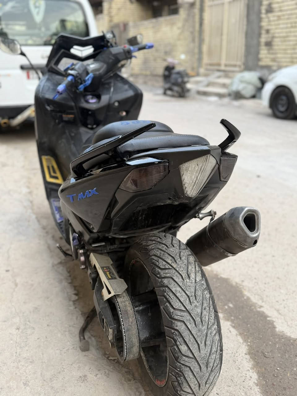 ب29 ورقه 😎🔥قفلها وماكو هيج سعر  
تي ماكس 14 
مكينه بدون تنقيص ولا صوت ولا تبخير ماشيه 65 
دراجه مسويلها ادامه كامله بدون اي نقص 
مكان بغداد الشعله حي جوادين 
*********** دراجه نكره سلف بكل وقت شغل وطلع وين متريد
