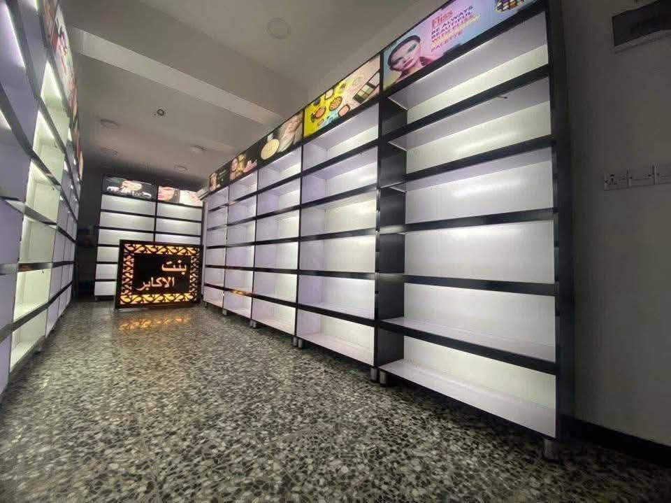 عمل باترينات ورفوف mdf حسب الطلب للتواصل على ***********
