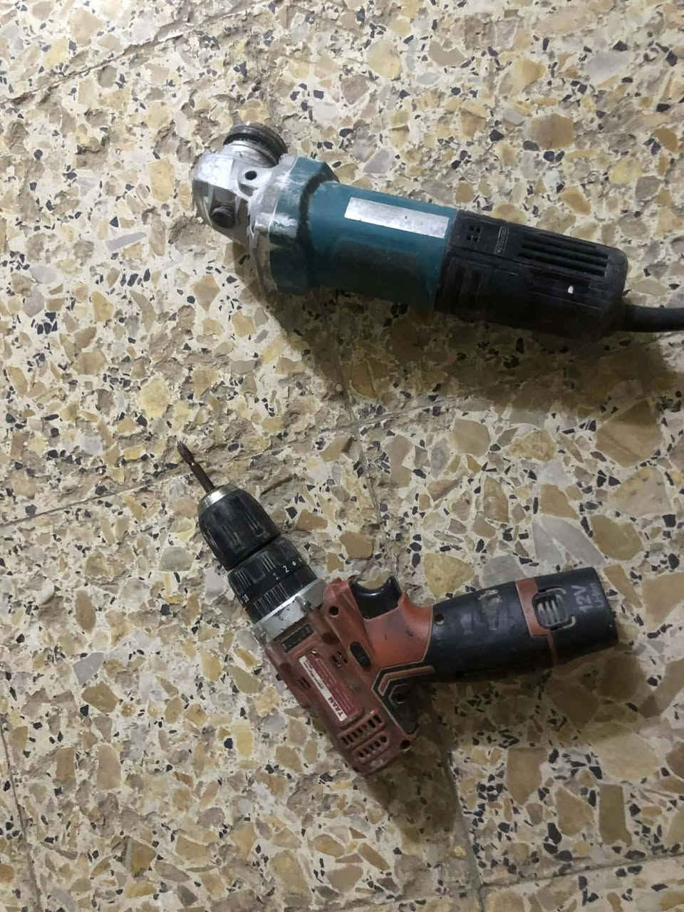 غراض المنيوم للبيع كلهن شلع مكان كربلاء 130 نهايتهن تواصل خاص


**إذا كنت صاحب هذا الإعلان وتريد حذفه لأي سبب، رجاءا أرسل رسالة إلى الدعم الفني**