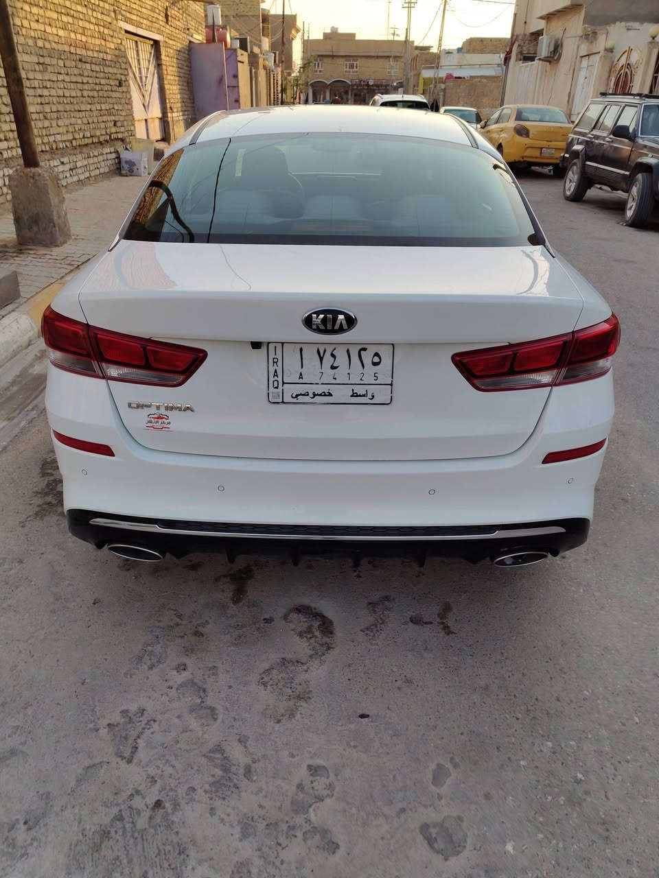 يالله كيا اوبتيما 2020 خليجيه
محرك 2400دوش المرغوب كفاله دبل صالنصه مكينه وكير مكفولات من الفتح والعيب سياره ماشيه 120 الف كيلو متر حقيقي بعده زيرو سياره بيه طخه خفيفه بلبيبان بدون فتح بدون دواخل سياره باقي كفاله والسونار مرفق معهاا دوخل بيجي
تبريد قطعتين امامي وخلفي / تحكمات استيرن جهتين
كير اوتماتيك وعادي وشفتات احكم بلكير
شاشه وكامره خلفيه HD/ انضمه قياده ثلث وضعيات ايكو /وسبورت /وكومفورت/مرايه شفط اشاره بلمري
حساسات اماميه خلفيه / لدات اماميه سياره حداديه تخم تاير جديد سياره بمعنه الكلمه بعده جديده ربع مااذب عليه رقم واسط
عنوان السياره واسط الكوت
سعر السياره 175 وبيه مجال حك الجيه
الشراي يتصل عله الرقم وتدلل   ***********
