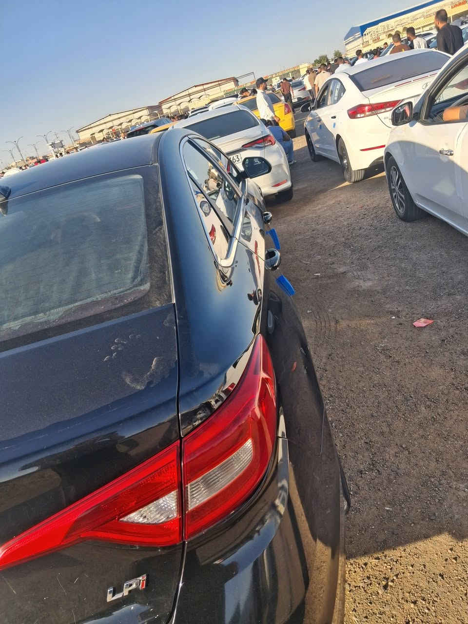 سوناته مديل 2017 مكينه كير حداد مكفوله تبريد تدفئه تحكم ريمونت سياره مكفوله من الضربه بيه باب عكس السايق صبغ  سارة مال بيت السياره بسمي
مكانه البصره  بني منصور قضاء الصادق رقم التليفون ***********

سعر ١٢٥ وبي مجال

