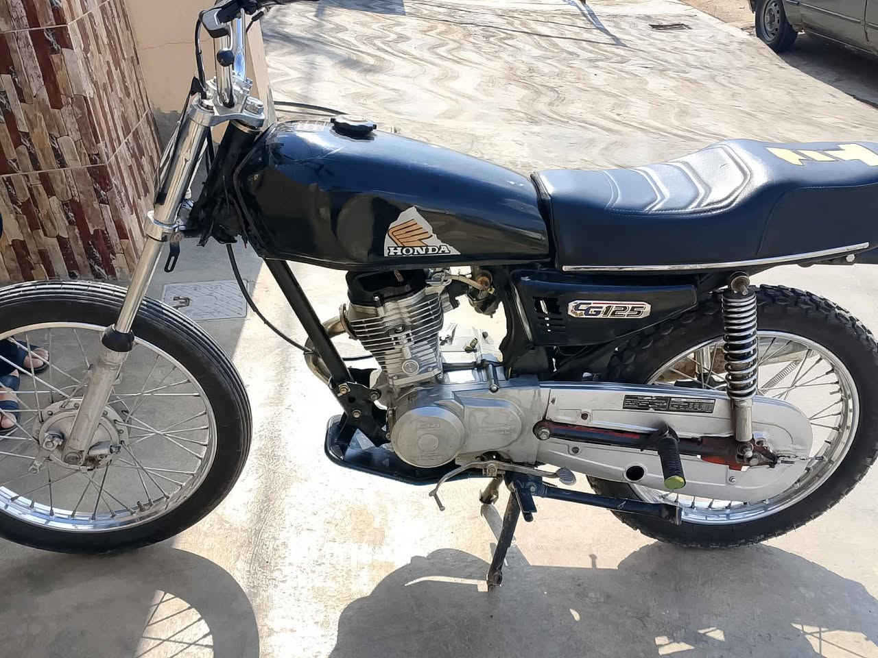 السلام عليكم
دراجة نامه برو موديل 22 محرك مفتوح بس ولفات صفر واحد الاصليه لادخان ولا ابد فصله وشعه ومعدل دراجة  حلوة ونضيفة مابيها نقص دبلات شغالات اوراق بيها السعر 350 العنوان ديالى بلدروز للأستفسار خاص او الاتصال ***********
