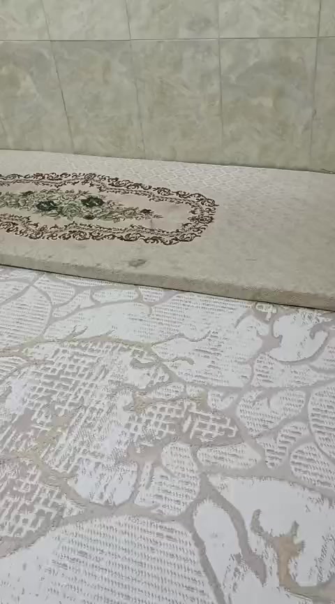 للبيع ديوان مستعمل الطول 12متر السعر 150 الف العنوان كربلاء. الجاير حي النواب،قرب اسواق برتقاله ***********،،           ،،***********
