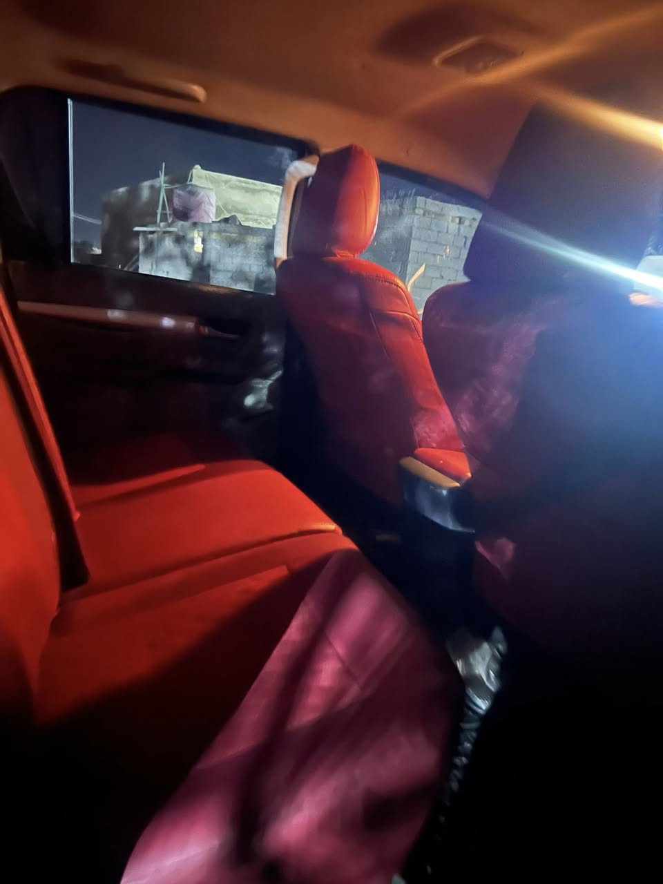 بسم الله الرحمان الرحيم هايلوكس فورويل مكفوله كفاله عامه موديل 2022 أمارتي مداور ثاني يوم ال سعر خاص /رقم *********** مكان ال سماوه
