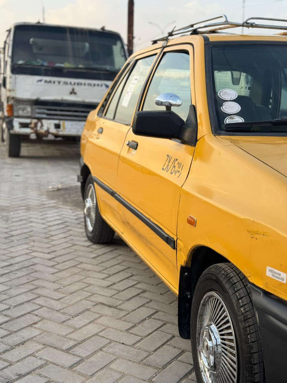 السلام عليكم 
سابيا 
موديل 2014
رقم بغداد انكليزي تحويل ثاني يوم 
مصفرة هيئة وغرامات
مكفـولات مكينة وكير وكه
شواصي معمرة
بيها أماكن صبغ 
شاد لها سكن عالي كلش حلو 
سيارة جاهزة بدون نقص 
السعر 28
للاستفسار ***********
مكاني بغداد
