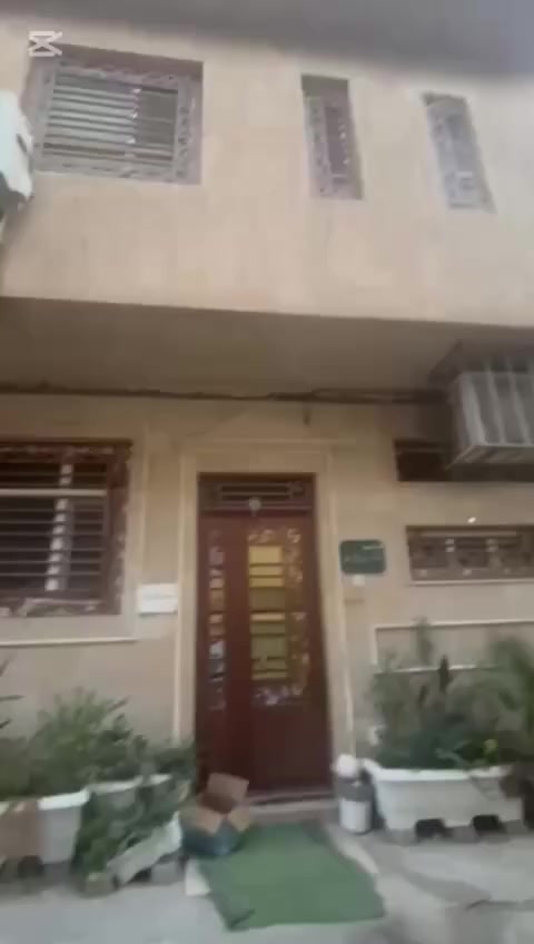 كربلاء المقدسة على بركه الله 

بيت للبيع مساحته 50 متر 

واجه 5 متر النزال 10 متر 

موقع البيت الروضتين 

بهجت سيد السعار 

الخدمات + ماء + كهرباء + مجاري 

يبعد عن شارع 100 متر 

جنس العقار طابو زراعي سند 25 قرار محكمه

السعر 165 مليون وقابل للتفاوض 

تفاصيل اكثر اتصال وتساب 

***********

هاتف محمول 📞 

تابع الصفحه ليصلكم كل جديد
