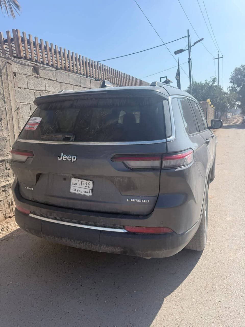 سلام عليكم جيب لاريدو 2023بدون رقم صورالحادث بلمنشور سياره جديده السعر285اوبيها مجال مكان السياره كربلاء الامام عون ع للاتصال ***********
