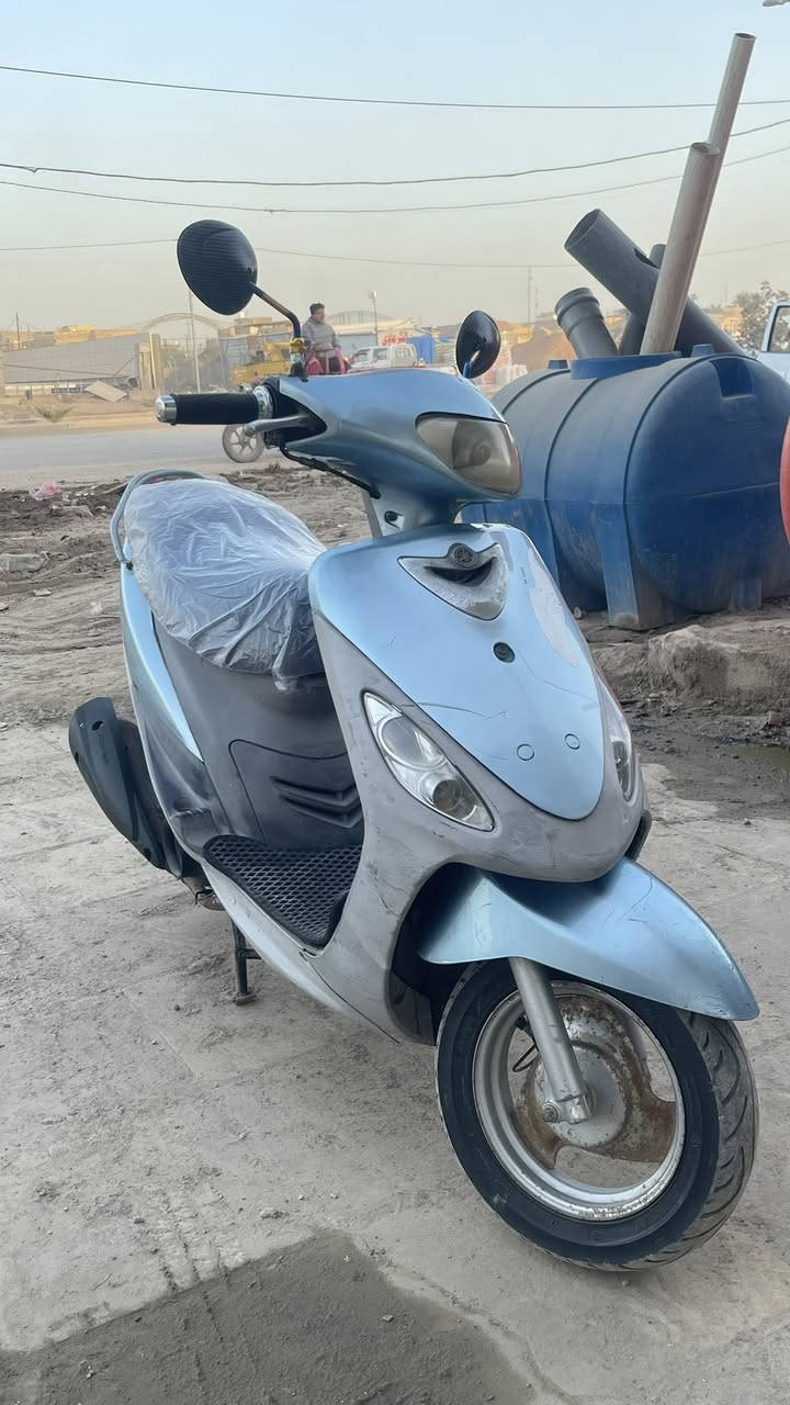 السلام عليكم حبايبي منغولي كفاله عامه وختم واحد ومابيها نقص برغي وكله بلاد سلف هورن اشاير كله شغال مكان حله شارع ٨٠ شراي يدلل ٦٠٠ وشراي بي خير ويدلل *********** او خاص
