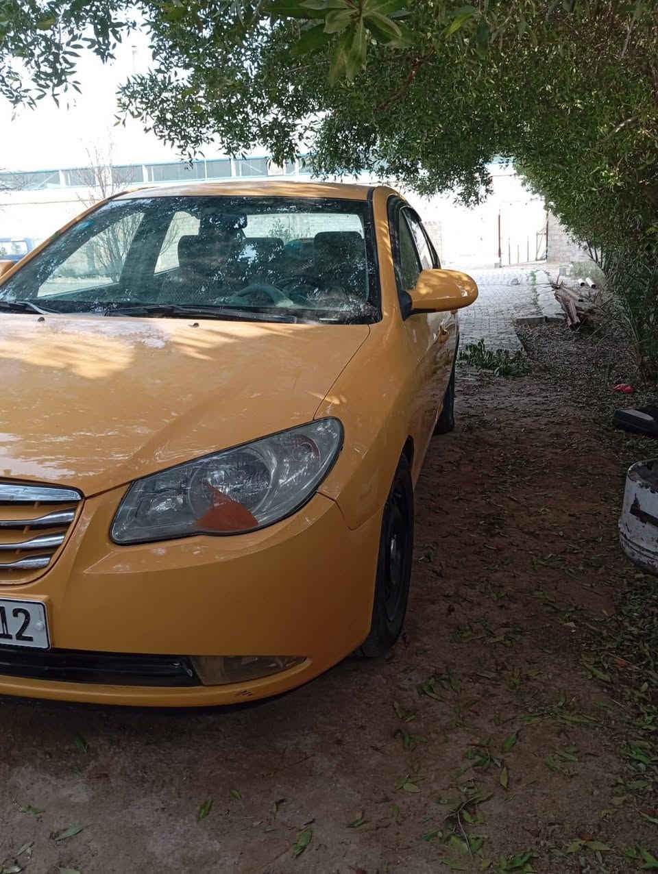 اسلام عليكم  النترا امريكي محرك ٢٠٠٠ دوش دوشمه جديده السياره خير من الله تخم تاير جديد باتري جديد تبريده ثلج 🥶تدفه شغاله السياره مسوي عليه ادامه كامله   واني مكلف بل نشر هاذه رقم صاحب السياره *********** الستفسار السعر 95 وبيه مجال مكان السياره بغداد ابو غريب
