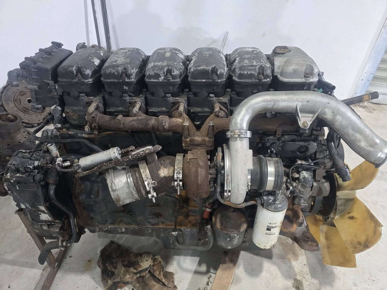 البيع مكين نجكشن اوربي ***********
