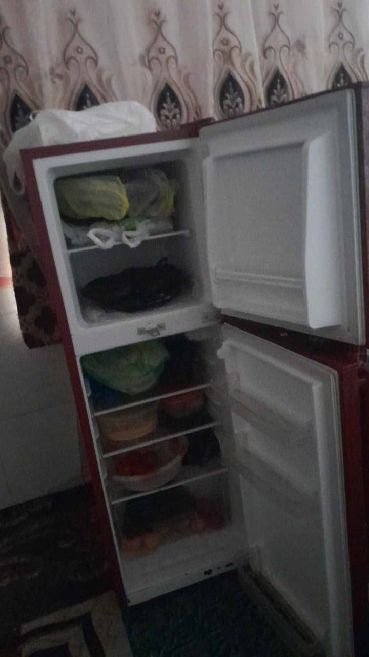 ثلاجات عدد اثنين المارونيه حجم 8 قدم النضافه 85 بل الميه على الشرط تجي تفحص فول تجميد فوك وجوه والثانيه اكبر حجم بس الجوه تبريدها ضعيف والفوك فول تجميد عل الفحص قيم بمايرضي الله وحمل العنوان النجف حي العسكري شارع السبيس خلف كازينو ابويوسف الاتصال واتساب ***********
