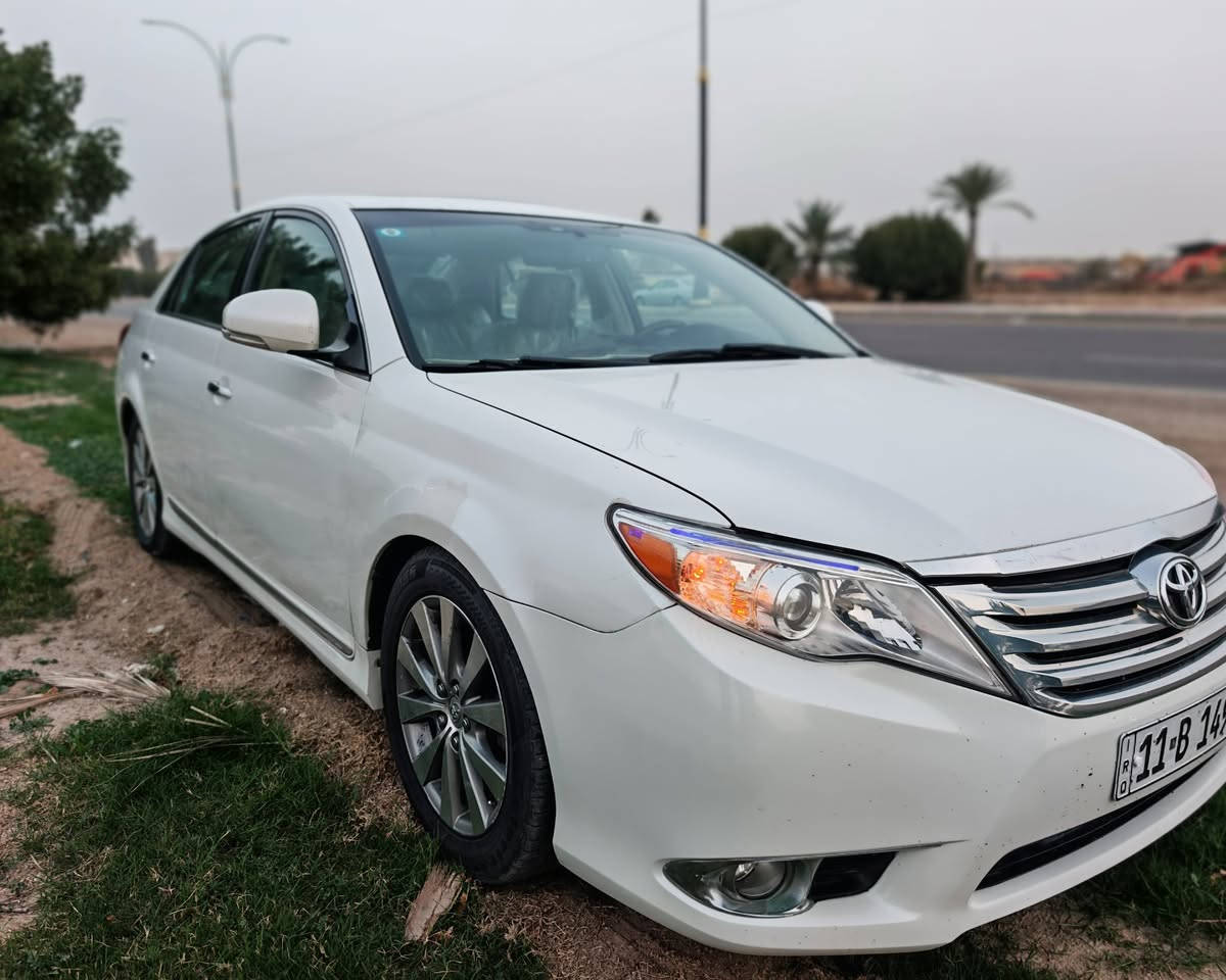 السلام عليكم ورحمة الله 
تيوتا افيلون للبيع موديل 2012
السيارة مكفوله كفاله عامه ماعدا 
اربع اصابع تكحيل كارت جاملق ايمن امامي 
السيارة فول مواصفات واحد على واحد ميحتاج اذكر مواصفات الافيلون معروفه السياه جديد بمعنى الكلمه گير محرك المحرك قبق اسود  مكفولات السيارة احلا من الصور 
المكان عامرية الفلوجه السيارة بأسمي التحويل ثاني يوم السعر
220 ورقه وبيها مجال 
***********
