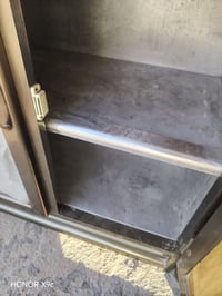 كاونتر قطعتين السعر  100 وبي مجال للاستفسار واتساب أو على الرقم ‭٠٧٨٢ ...