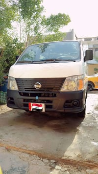 نيسان اورفان  مديل 2013 مكفوله ماعده صبغ بصندوك جوة تريشه  مكانيك مكفو...