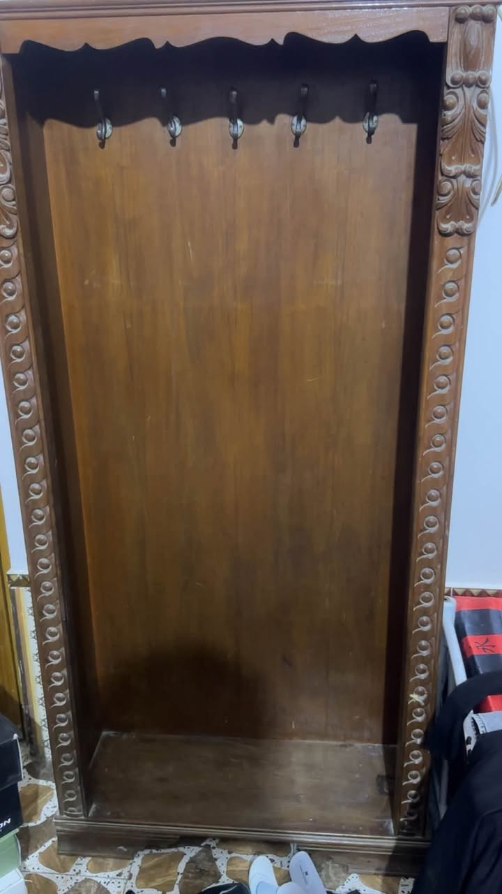 كنتورين +جرباية+ زاوية بسعر بلاش مال مستعجل الي يحب يتواصل وياي***********
