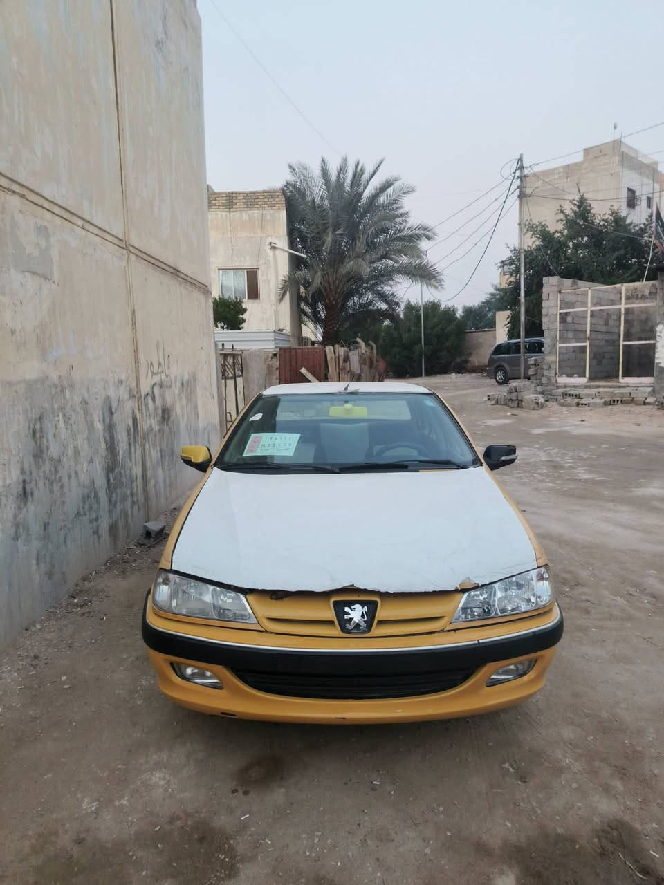 بيجو بارص موديل ٢٠١١ رقم قادسيه مكينه وكير حلوات ارقام بعدهي بمرور سنويه ٢٠٢٨ راعيه موجود يريد مداور سعرها ٣٥ وبيها مجال اي استفسار اتصل ع رقم *********** مكاني كربلاء
