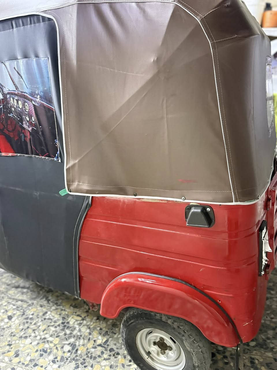 سلام عليكم تكتك 2018 رقم وسنويا نكليري تكتك مكفوله من تنقيص والتبخير تكتك حلوى  مكاني الكماليه شارع مصرف ***********
