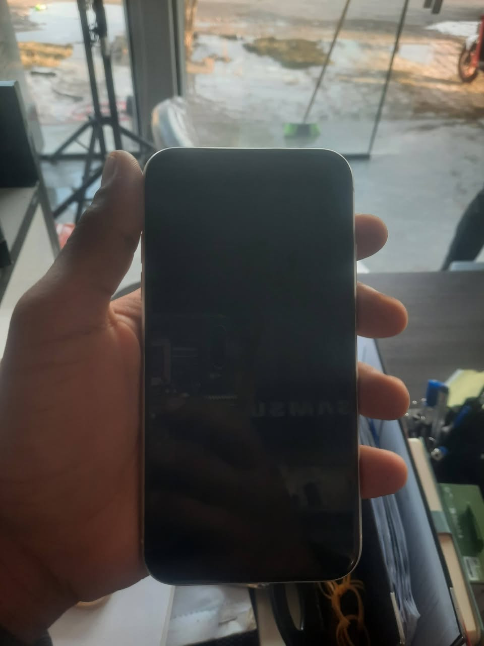 ايفون11عادي جهاز نضيف ممبدل بي شي نضافه٩٩% ممفتوح
باتري ٧٥بدون ضرف شرط 
ذاكره ١٢٨
سعر ٢٩٠ بي مجال بسيط


**إذا كنت صاحب هذا الإعلان وتريد حذفه لأي سبب، رجاءا أرسل رسالة إلى الدعم الفني**