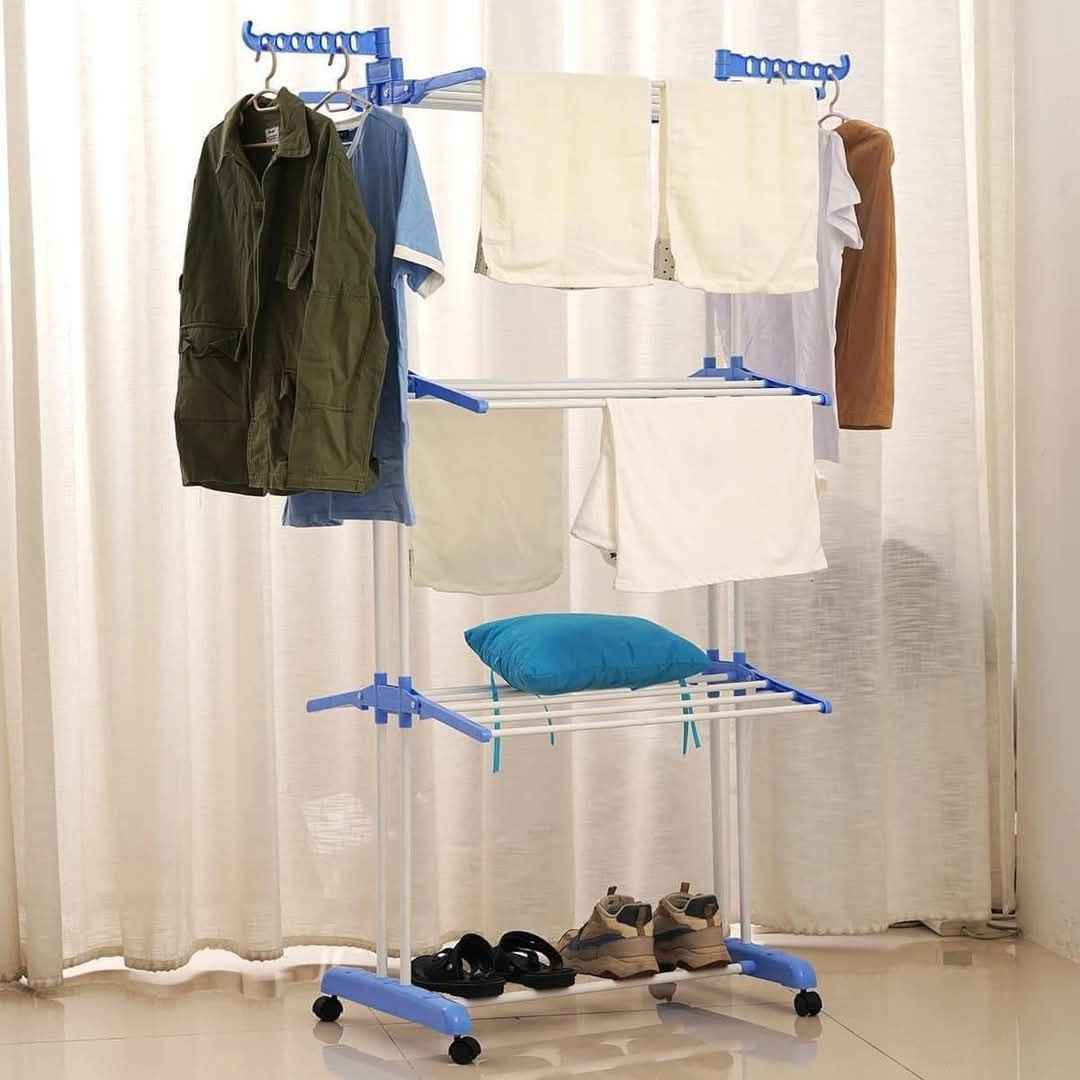 «منشر ملابس ثلاثي الطوابق مع عجلات – ستاند تجفيف 3 طبقات متحرك»
🟡 المادة المصنوع منها: هيكل معدني مقاوم للصدأ مع أذرع جانبية وقطع تثبيت معدنية
__
🟡 الأبعاد: الطول: 72 سم، العرض: 62 سم، الارتفاع: 165 سم | قياس الكارتون: الطول: 17 سم، العرض: 12 سم، الارتفاع: 72 سم
__
🟡 الألوان: حسب الصورة (أو حسب الطلب)
__
🟡 المميزات والاستخدام: • تصميم ثلاث طبقات لزيادة مساحة التجفيف • قدرة تحمل تصل إلى 50 كغم • أذرع جانبية قابلة للفتح لتعليق الشماعات • خطافات علوية متعددة لتثبيت علاقات الملابس • مزود بعجلات لسهولة الحركة والتنقل • تصميم قابل للفك والتركيب بسهولة • مناسب للشقق والمساحات الصغيرة • تعليق الملابس الطويلة مثل الفساتين والعبايات • تجفيف المناشف والمفارش والملابس اليومية • يمكن استخدامه كمنظم ملابس مؤقت داخل الغرفة
__
🟡 محتويات العلبة: • أعمدة معدنية رئيسية • 3 رفوف تجفيف • أذرع جانبية لتعليق الشماعات • قاعدة سفلية مع عجلات • قطع التثبيت والبراغي • دليل تركيب
__
🟡 «الأسعار بالخاص»
__
🟡 «التوصيل: متوفر توصيل لجميع محافظات العراق 🇮🇶» بغداد, العراق


**إذا كنت صاحب هذا الإعلان وتريد حذفه لأي سبب، رجاءا أرسل رسالة إلى الدعم الفني**