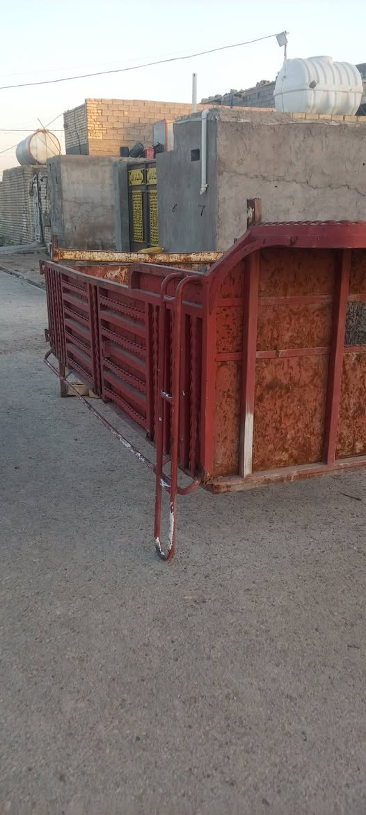 سلام عليكم محجر البيع سعر 250 وبي مجال مكان بغداد المعامل ***********
