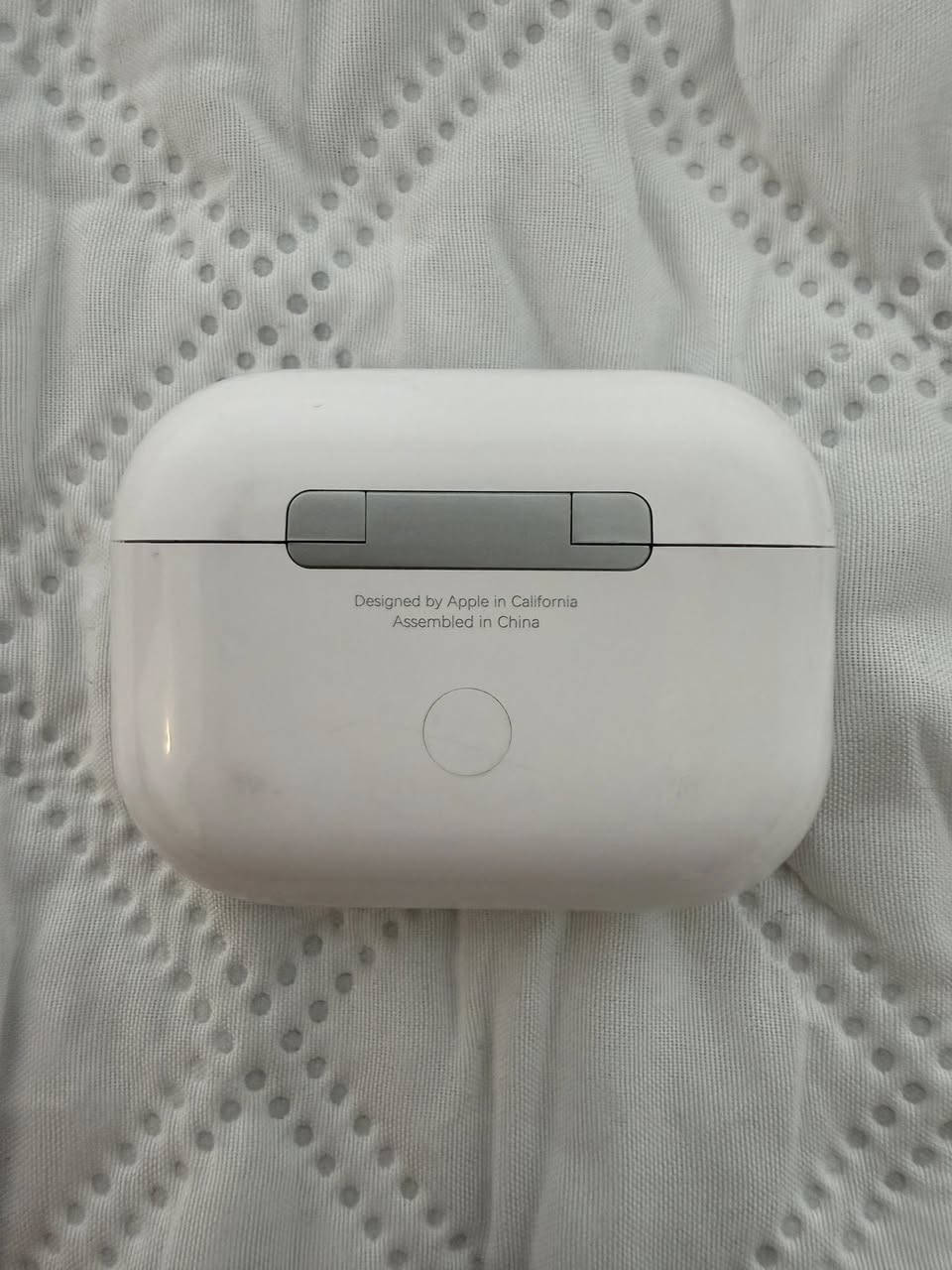 اير بود برو الجيل الثاني
الأصلية من شركه ابل
بدون كارتونه
وكدامكم الرقم التسلسلي  والضمان وتكدر تبحث عنه 
وهذا هنا من موقع ابل تاريخ الشراء والتفاصيل والضمان
وتكدر تبحث عنه بموقع ابل 
السعر 120 الف


**إذا كنت صاحب هذا الإعلان وتريد حذفه لأي سبب، رجاءا أرسل رسالة إلى الدعم الفني**