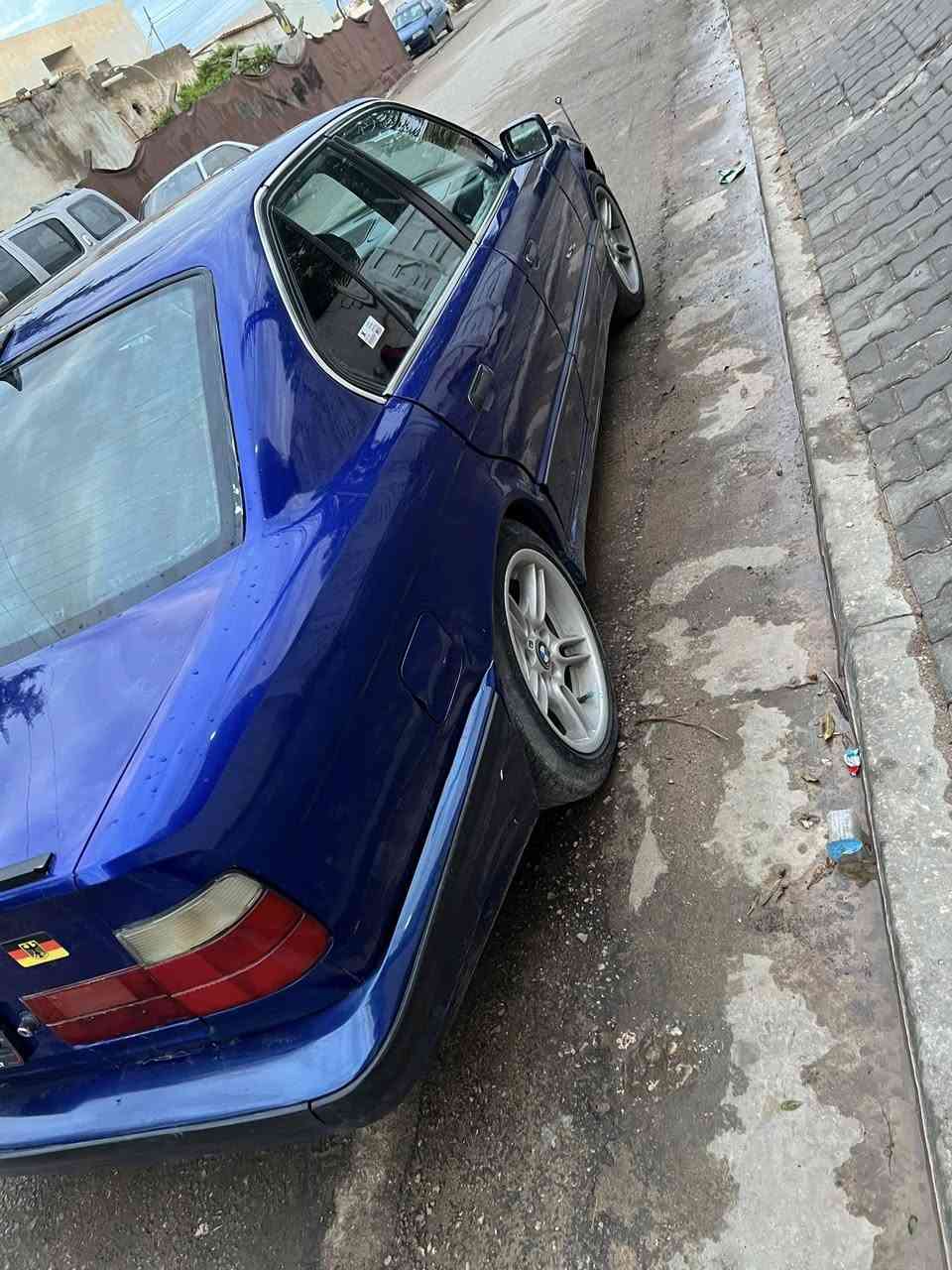 للبيع بيم 525 مسكر تك فانوس مديل 1992 سياره خير من الله محرك وكير مكفولات حداديه جديده السعر 58 الرقم ***********
