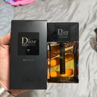 رشات عطر • مستخدم • استخدام قليل