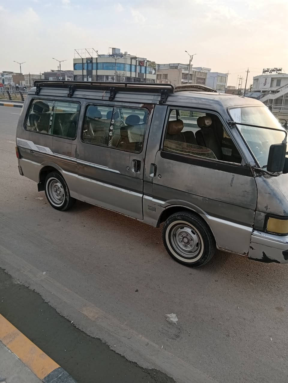 للبيع كيا بستا موديل 93 سنويا نهاية 28 كير مكينة كفالة سعر 36 وبيها مجال قليل رقم الهاتف *********** بكان ديالى
