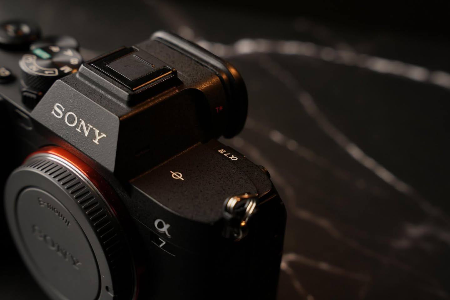 السلام عليكم
سوني a7iv للبيع 
شتر 15k نظافه 100/100 كامل ملحقاته الاصليه 
السعر مليونين و 300 الف بي مجال جدا بسيط 
مكاني الموصل توصيل موجود


**إذا كنت صاحب هذا الإعلان وتريد حذفه لأي سبب، رجاءا أرسل رسالة إلى الدعم الفني**