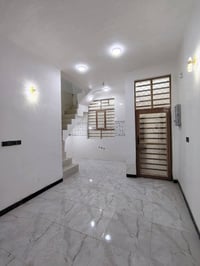 ٥٥م • قريب شارع عام • خدمات كاملة