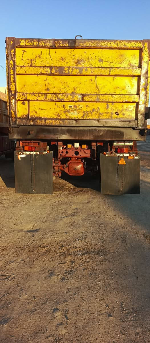 البيع اقجم موديل 82 رقم إنكليزي سنويه 2030 كير 130 برميل مجموعه جي إف سعر 60 وبيها مجال إستفسار *********** / ***********
