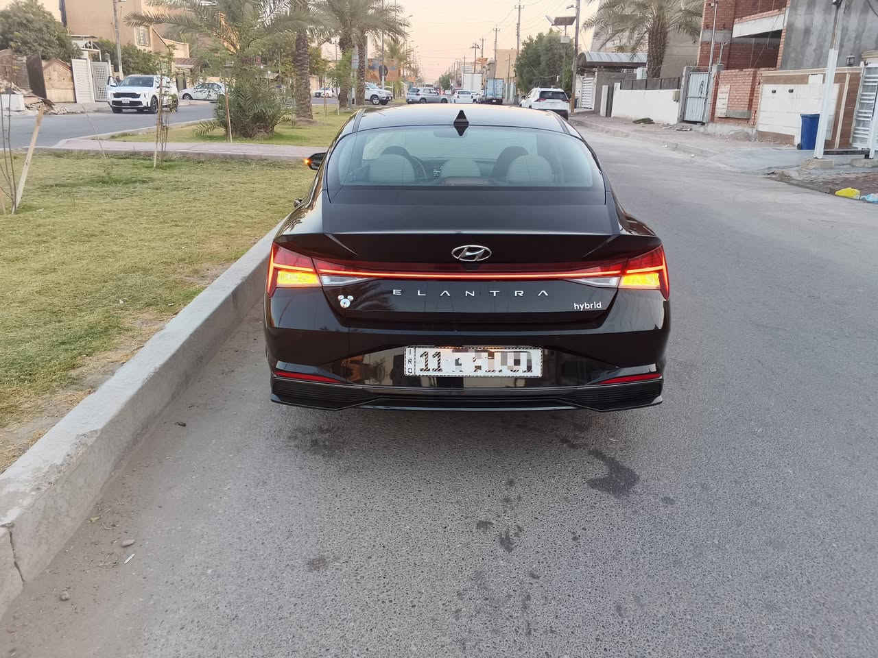 النترا هايبرد لمتد فول مواصفات 23
رقم بغداد بأسمي تحويل ثاني يوم 
وارد امريكي حادث بسيط جداا 
بدون ايرباك بدون دواخل الصور والسونار بالمنشور 
تخم تاير جديد وويلات النترا اصلي ابو الختم 
السياره ماشيه 32 الف مايل 
مكانهه قرب العاب السيديه 
***********
