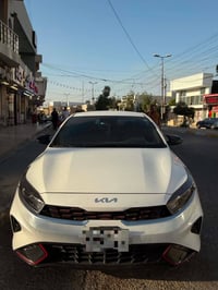 سياره للبيع نوع فورتي 2023 (gt line)  المحرك حجم 20/ اربعه اسلندر السن...
